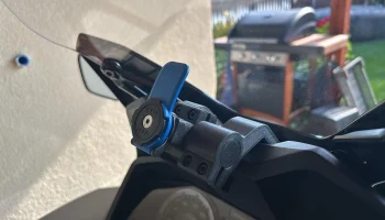 Honda_Forza_Phone_Holder_Quad Lock 2