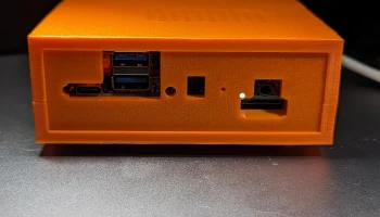 Оранжевый чехол для Pi 5 Plus 4