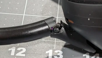 Шарнирное крепление оголовья для наушников Sony WH-1000XM... 2