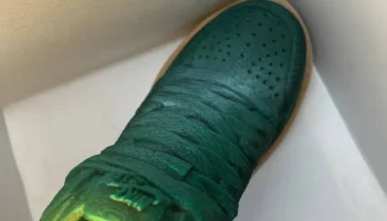 NIKE AIR JORDAN 1 SHOES Скульптурная светодиодная лампа (... 9