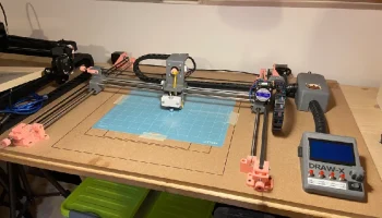 ГЕНЕРАТИВНЫЙ РУЧНОЙ ПЛОТТЕР ИСКУССТВЕННЫЙ ЧПУ ARDUINO ВИН...