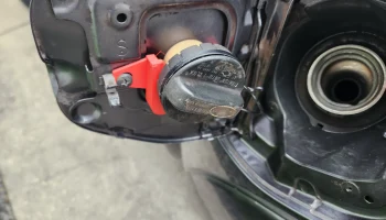 Держатель бензобака Toyota Tacoma 2-го поколения............