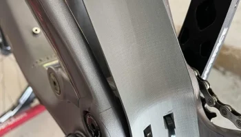Крыло нижнего рычага Rascal V1 1