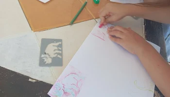 Трафаретные карточки с динозаврами......... 2