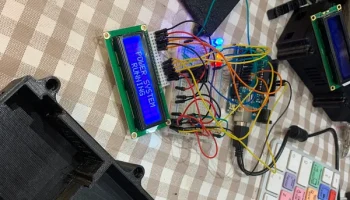 Arduino Uno и коробка для настенного крепления 4-контактн... 2