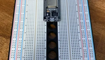 2x830-точечный макетный лоток для разработки ESP32 2x830-точечный макетный лоток для разработки ESP32
