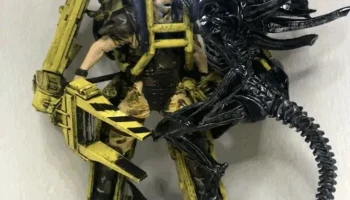 Бой Чужой против Power Loader своими руками со светодиодн..