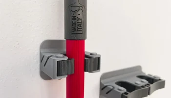 Держатель для ручки метлы V2 1