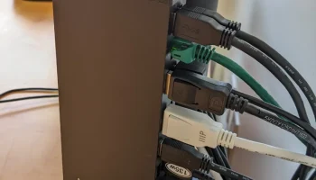Крепление для док-станции Lenovo ThinkPad Thunderbolt / USB- 1
