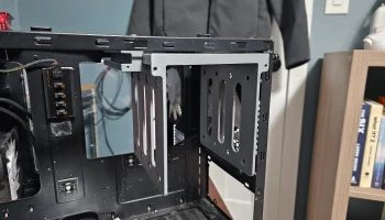 Рельсы приводного отсека Fractal Design Node 804...... 2