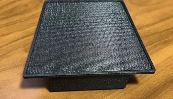 Угловая стойка/подставка Stream Deck Mk.2 3