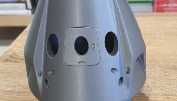 SpaceX Dragon 2 - версия с открытой дверью с исправлениями 3