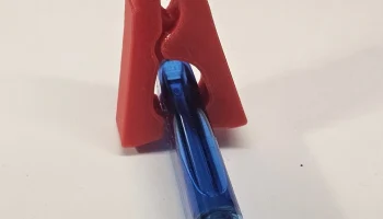 Цельная прищепка из PETG (улучшенная конструкция)...... 1