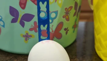 Пасхальное яйцо-ковш с дизайном Peeps...... 1