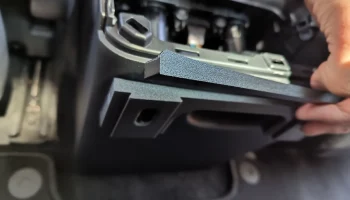 Hyundai Ioniq 5 держатель на центральной консоли для теле... 5