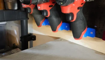 Держатель инструмента Milwaukee M12 2