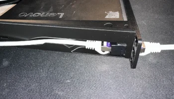 Lenovo ThinkCentre Tiny для монтажа в 10-дюймовую стойку ... 3