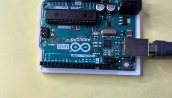 Модифицированное крепление Uno R3