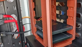 Стойка для твердотельных накопителей SATA 2,5 дюйма...... 1