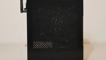 Корпус Mini ITX объемом 4,7 л, легко печатается (2 основные части), сэндвич-схема, дополнительные резьбовые вставки, стойки или ножки не требуются 8
