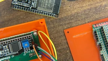 Корпус текстового терминала LoRa с ЖК-дисплеем 16x2 и гне.. 8