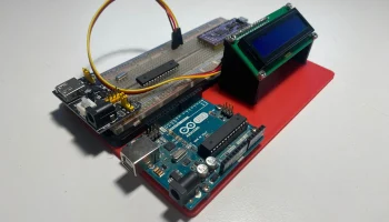 Подставка для Arduino Uno, макетной платы и ЖК-дисплея...... 1
