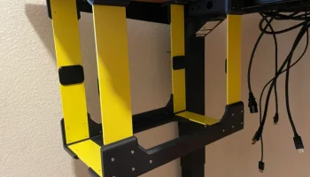 NCASE M2 для крепления под столом 1