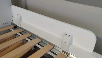 Опора защитного ограждения для кровати Ikea Sl&auml;kt........