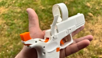 AceXR VR - FCU и телефон, вдохновленные Glock 17 Gen 5... 6