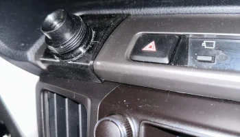 Крепление для телефона на приборной панели Toyota Rav4 20... 7
