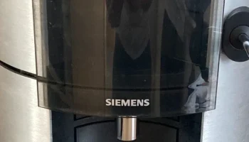 Zahnrad f&uuml;r Nespresso-Maschine / Шестерня для кофемашины ... 1