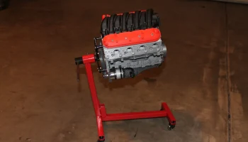 Двигатель LS3 V8 - движущаяся модель... 3