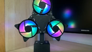 3 x 120-мм держатель вентилятора с RGB-подсветкой, управл...