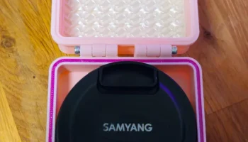 Прочный бокс Samyang/Rokinon 12 мм F/2 FX с креплением..... 2