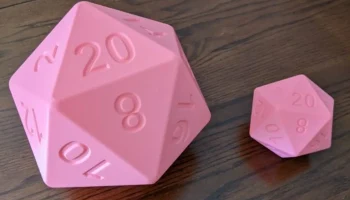 Очень большой d20