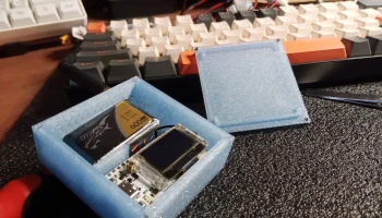 Чехол для ESP32 LoRa с отделением для аккумуляторов LiPo/..