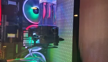 Lian Li o11 Передняя панель Dynamic XL Air Flow...... 2