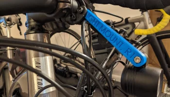 Удлинитель крепления передних фонарей Aventon...... 2