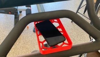 Peloton Bike+ Полка для телефона