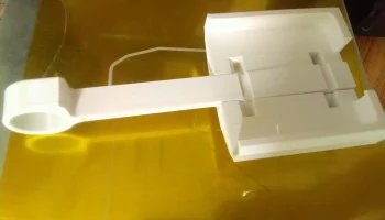 Крепление для смартфона на велосипеде с совместимым механ...