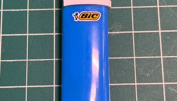 Защитный зажим для зажигалки Bic 2