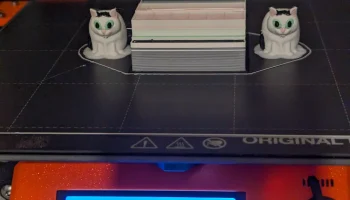Ха, игрушка для кошачьих пальцев 2