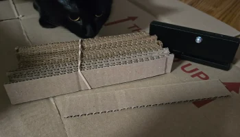 Резак для картона Chonkified Cat Scratcher 7