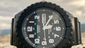CASIO MRW-200H Упрощенный безель 1