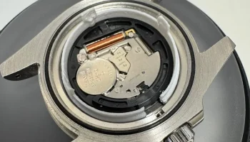 Держатель кварцевого механизма Ronda 515 для корпуса Seik... 1