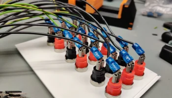 Исправлено снабжение лаборатории EleLab_v2........ 2