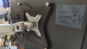 Адаптер для крепления Vesa - 75/100-200 мм (доступен для ...