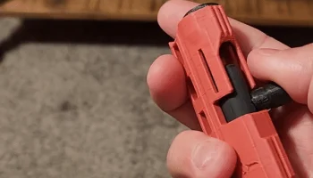 Ergo TikTok Игрушка-непоседа Bolt Action 1