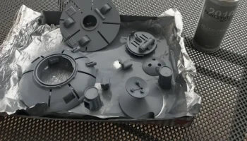 Летающая машина Рика и Морти своими руками со светодиодны... 6