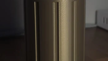 Контейнер с толстой винтовой крышкой........ 1